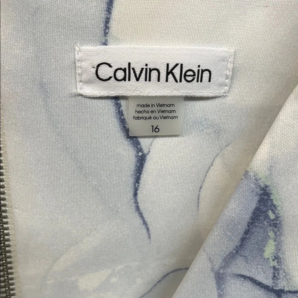 Calvin Klein Women's Marble Blue and White Midi Dress - Picture 2 of 5